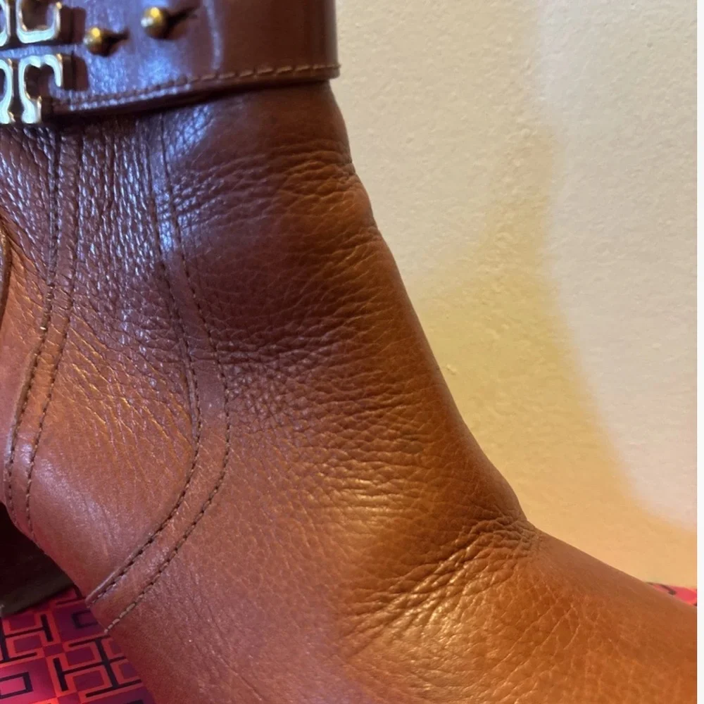 Tory Burch Brown Leather Ankle Booties with Gold Logo